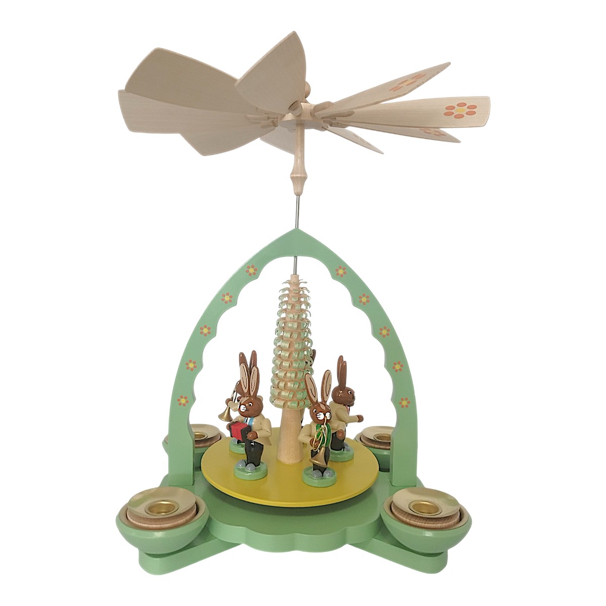 Easter pyramid with musical bunnies