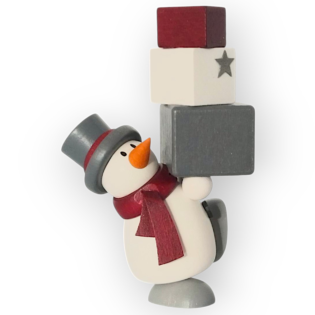 Figure with heart, Otto with stack of presents