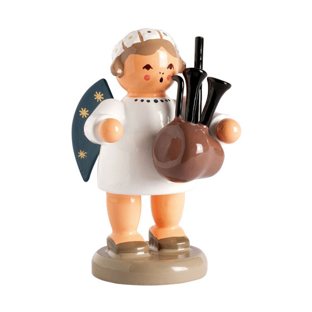 Angel with bagpipes