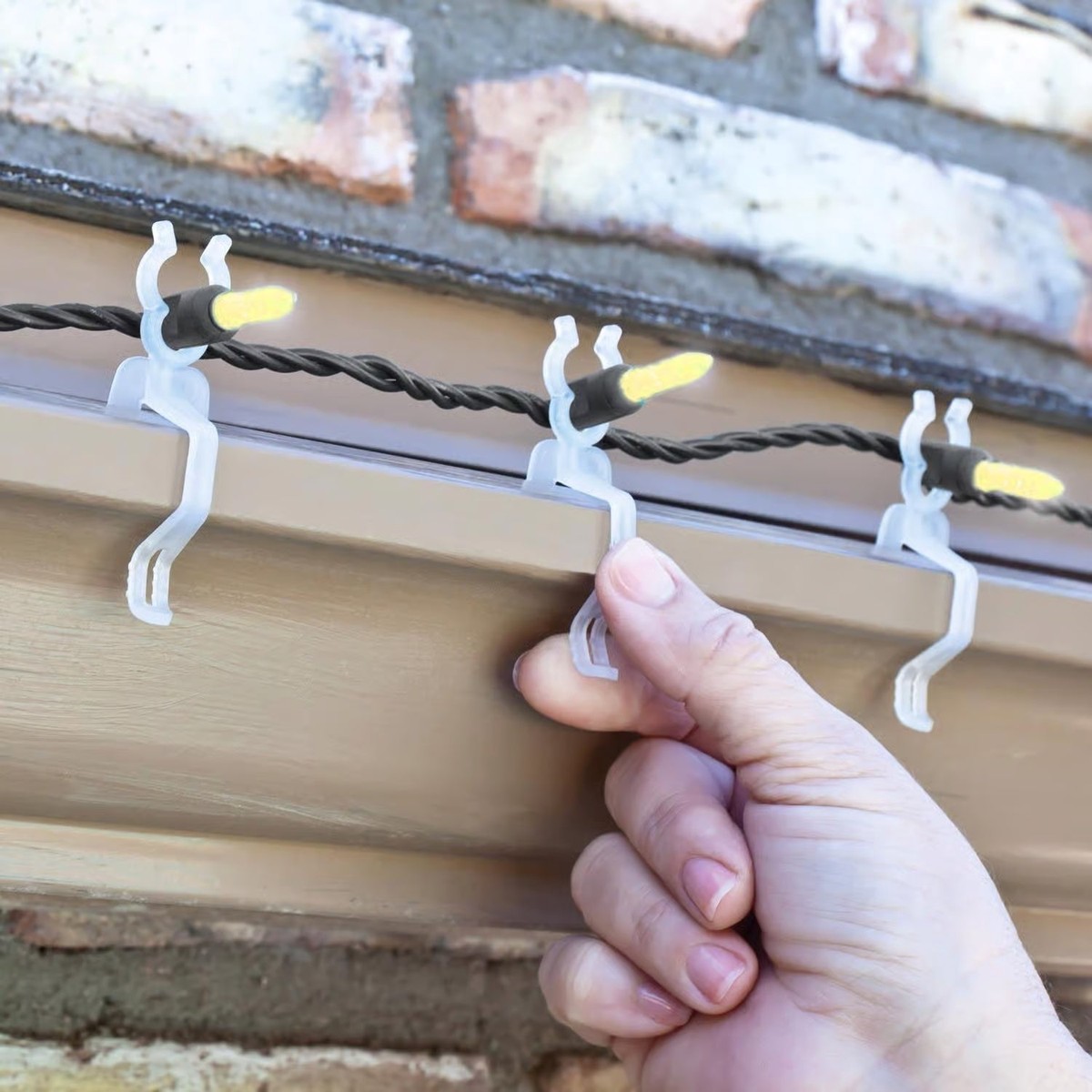 Universal Light Clips - (50) Set of 150 Universal Light Clips